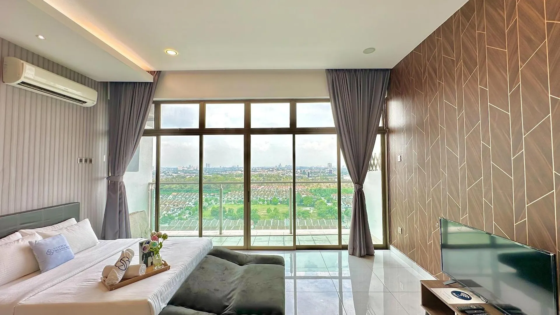 Palazio Mount Austin By Stayrene Johor Bahru Apartment