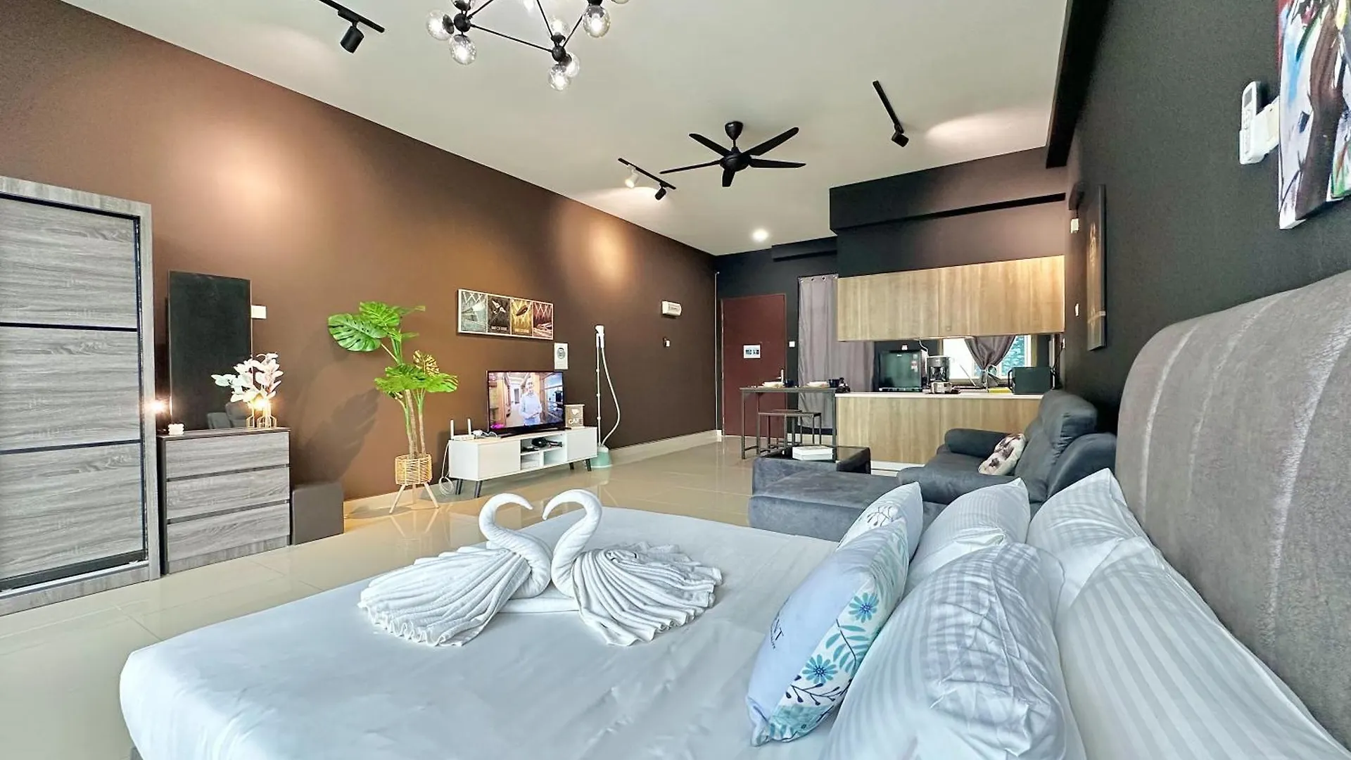 Apartment Palazio Mount Austin By Stayrene Johor Bahru