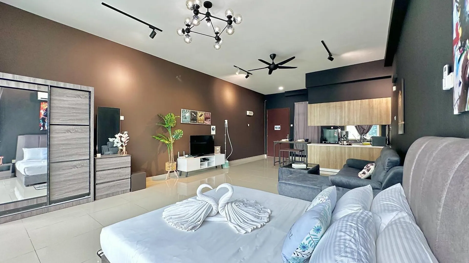 Palazio Mount Austin By Stayrene Johor Bahru