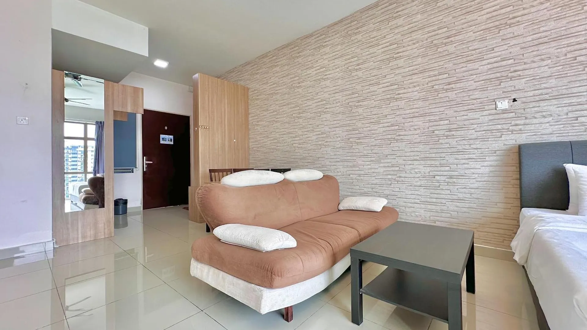Palazio Mount Austin By Stayrene Johor Bahru 0*,  Malesia